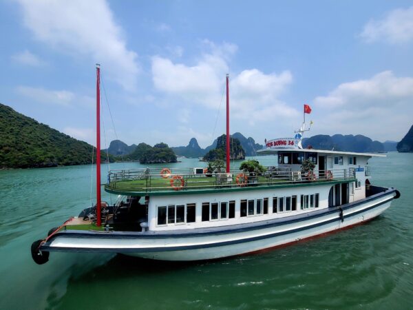 Nên Ở Đâu Khi Đến Du Lịch Vịnh Lan Hạ?